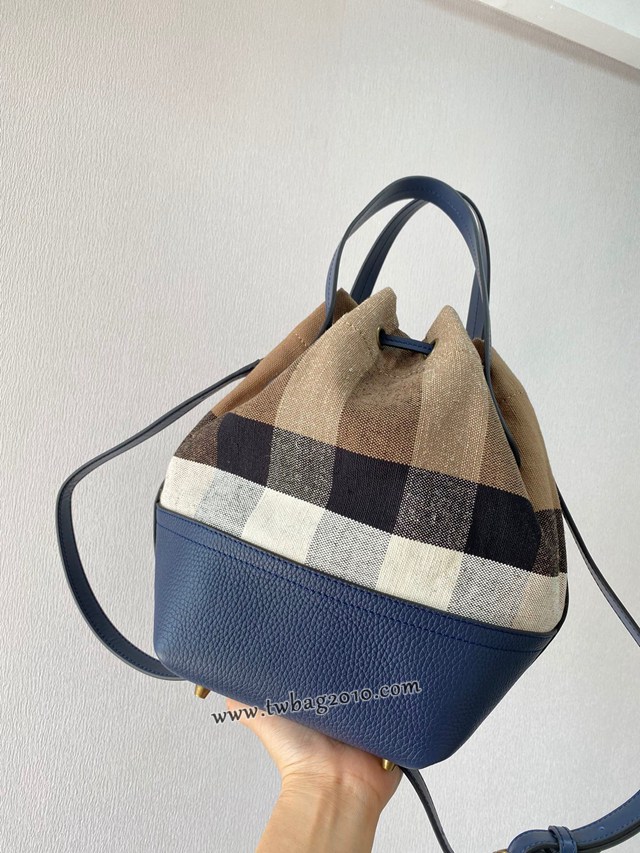 Burberry專門店新款Canvas格紋水桶包 巴寶莉肩背斜挎女包 yxb1267